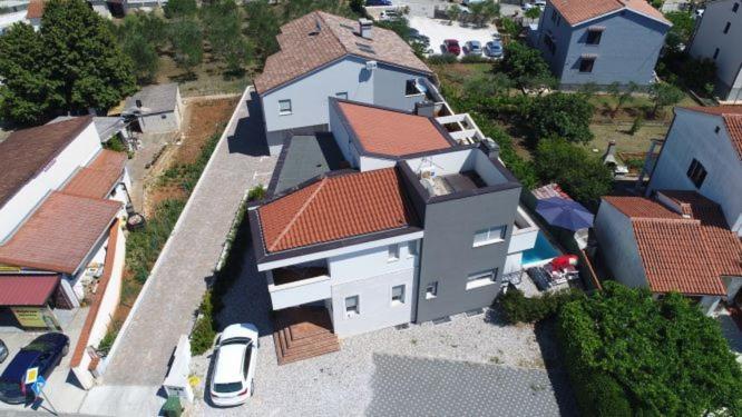 Apartments Peti Pola Esterno foto