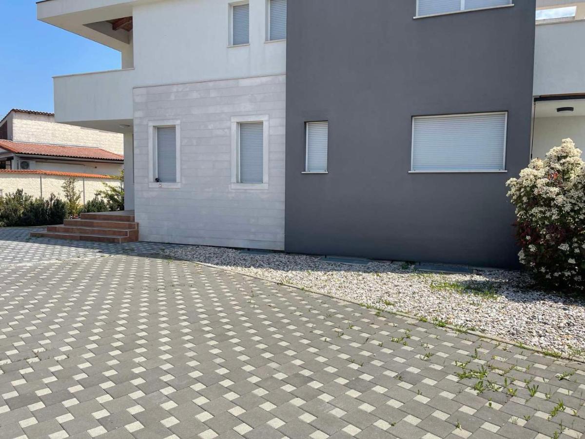 Apartments Peti Pola Esterno foto